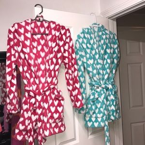 POTTERY BARN. 2 Teen bathrobes